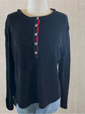 Pappagallo Black Crewneck Sweater with Red Button Placket Size Large